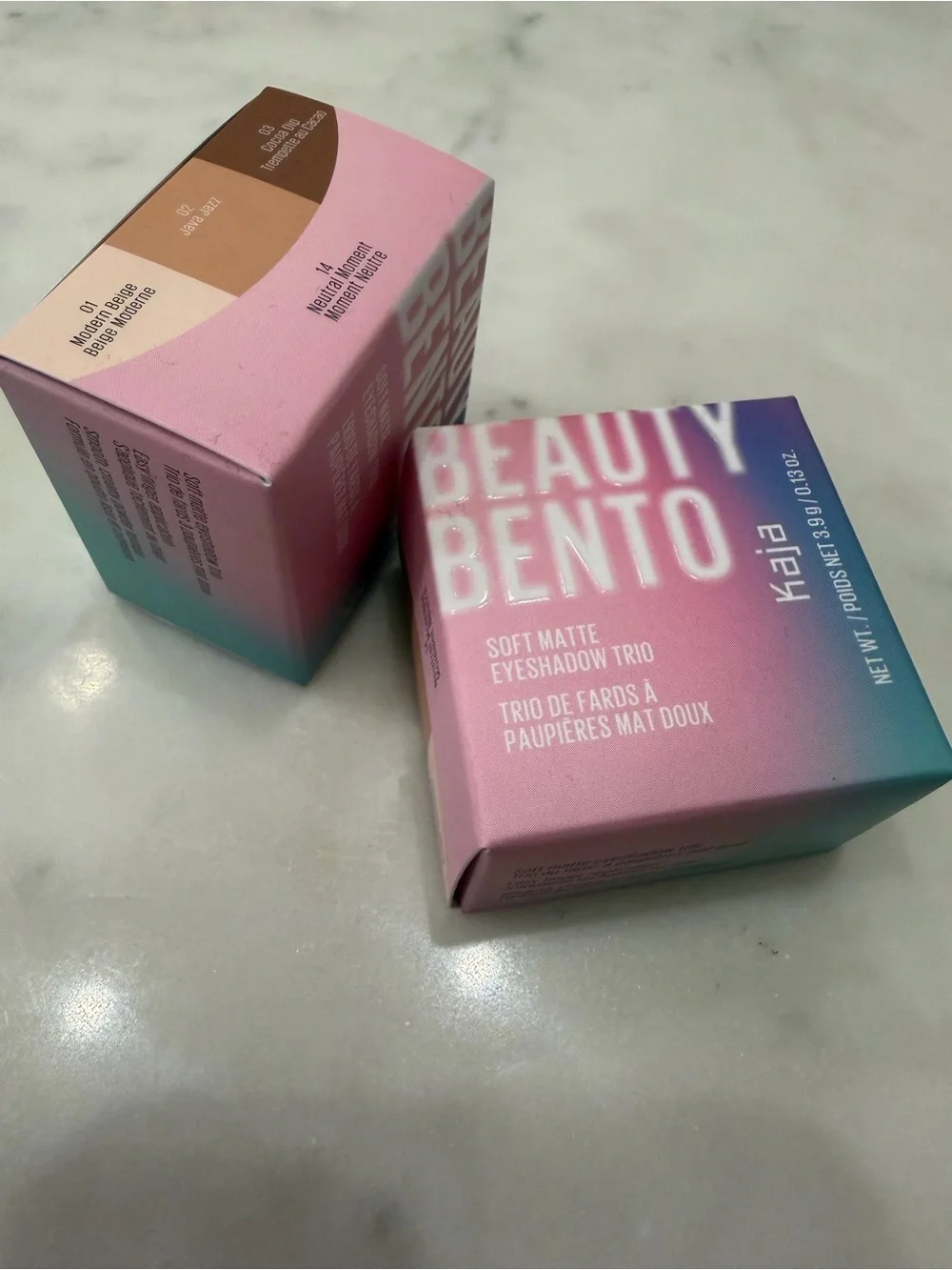 Kaja Beauty bento - Neutral moment eyeshadow